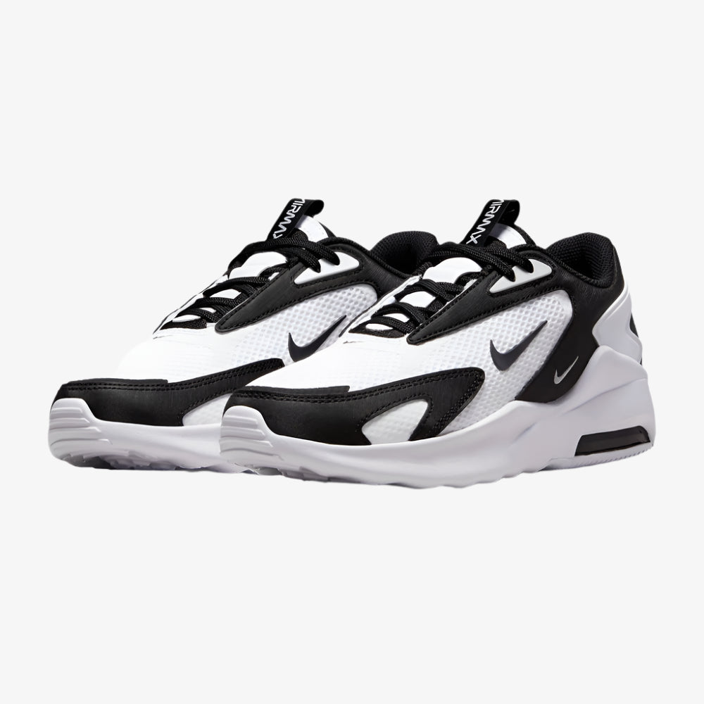 NIKE AIR MAX BOLT "FEHÉR-FEKETE" Női Utcai Cipő