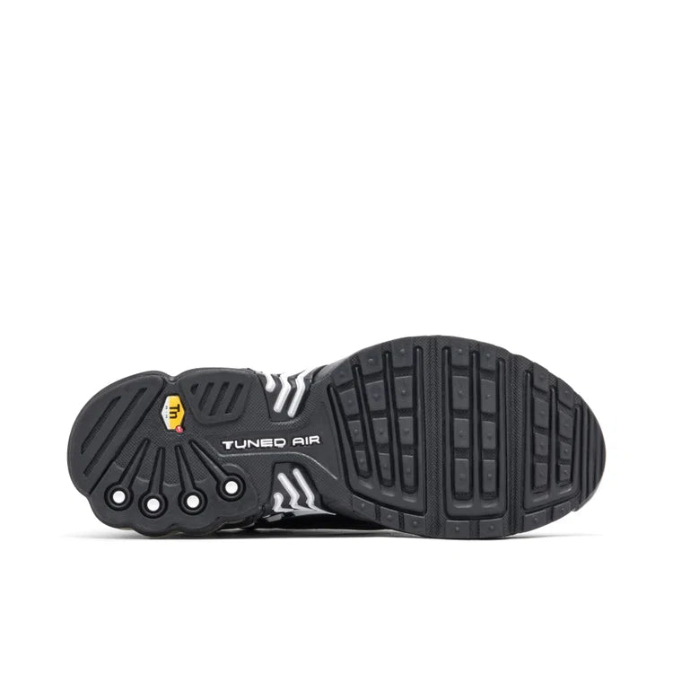 Nike Air Max Plus III "Fekete/Fehér" Férfi utcai cipő