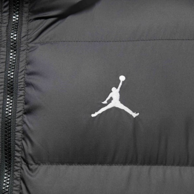 Jordan Brooklyn Therma-FIT "Fekete" Férfi pufi kabát