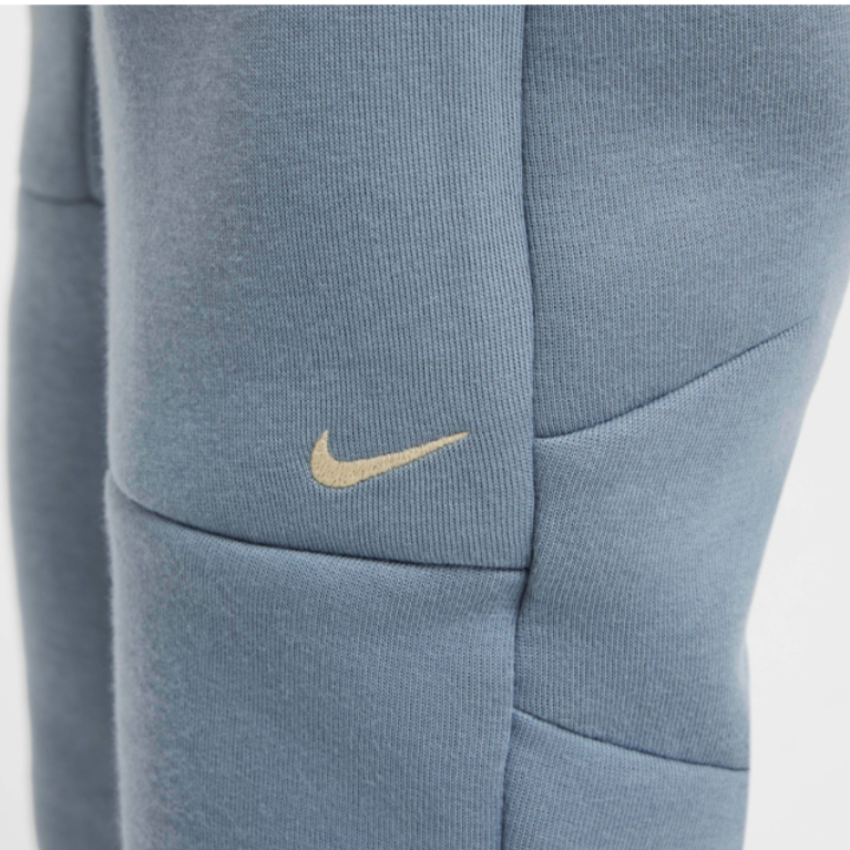 Nike Sportswear Tech Fleece "Szürke/Metal/Fekete" – Gyerek Melegítőnadrág