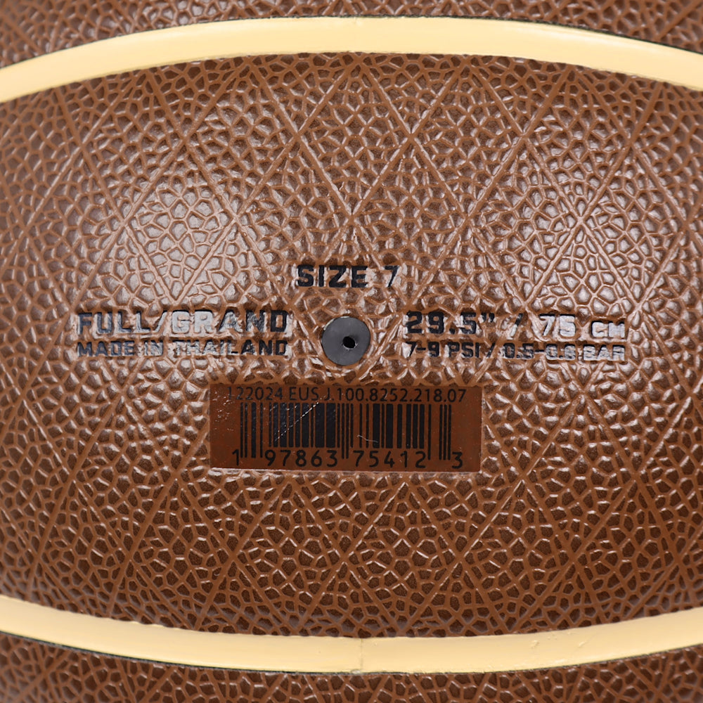 Jordan Diamond Outdoor 8P 7-es méret Kosárlabda