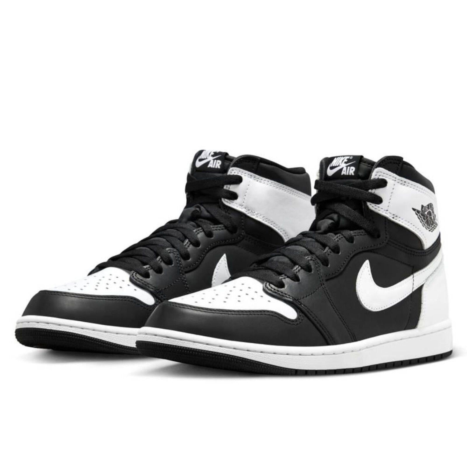 JORDAN 1 RETRO HIGH OG FEKETE-FEHÉR FÉRFI UTCAI CIPŐ - Golyó Sport #Image size#
