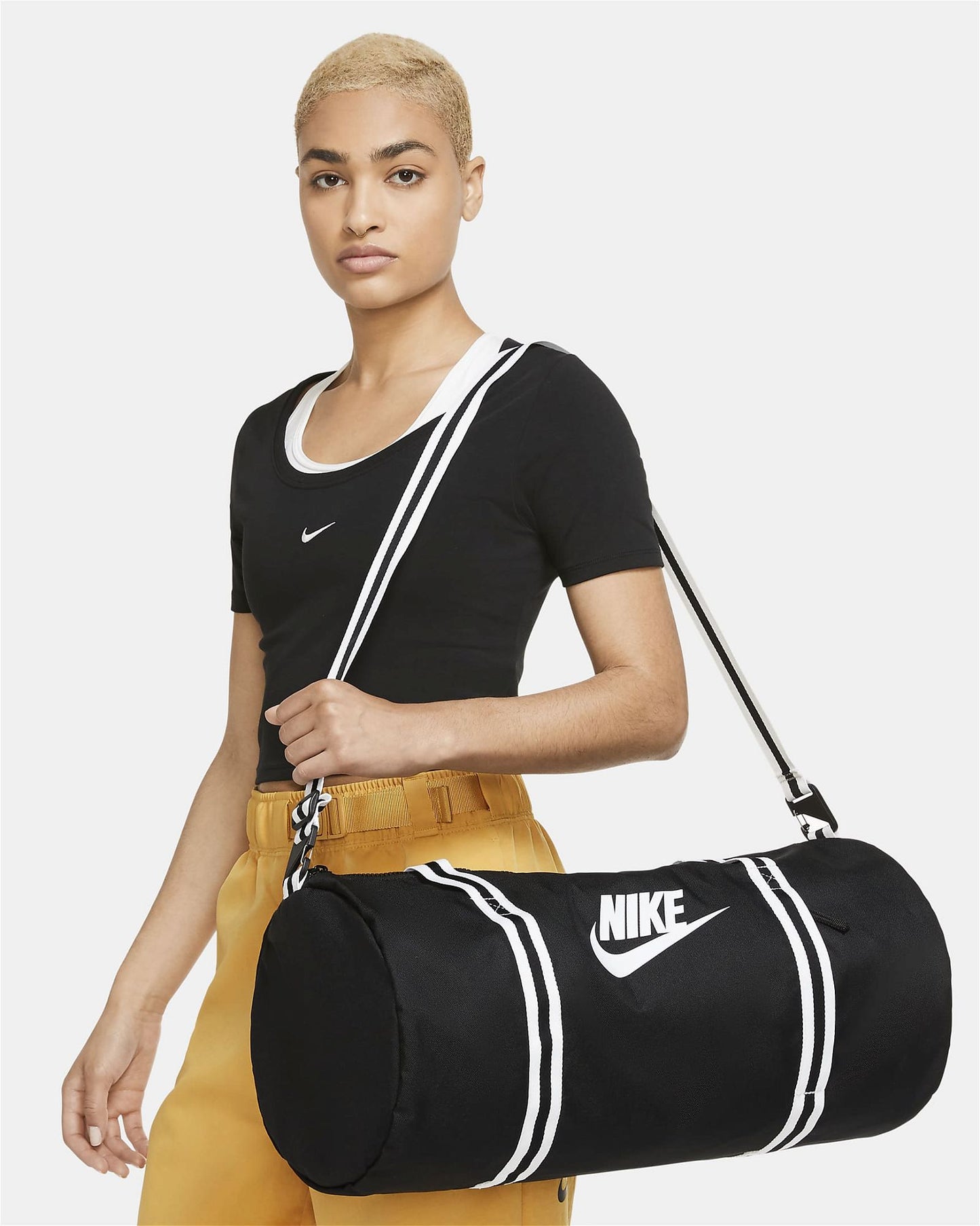 NIKE HERITAGE DUFFEL BAG (30L) EDZŐTÁSKA - Golyó SportIMAGE SIZE