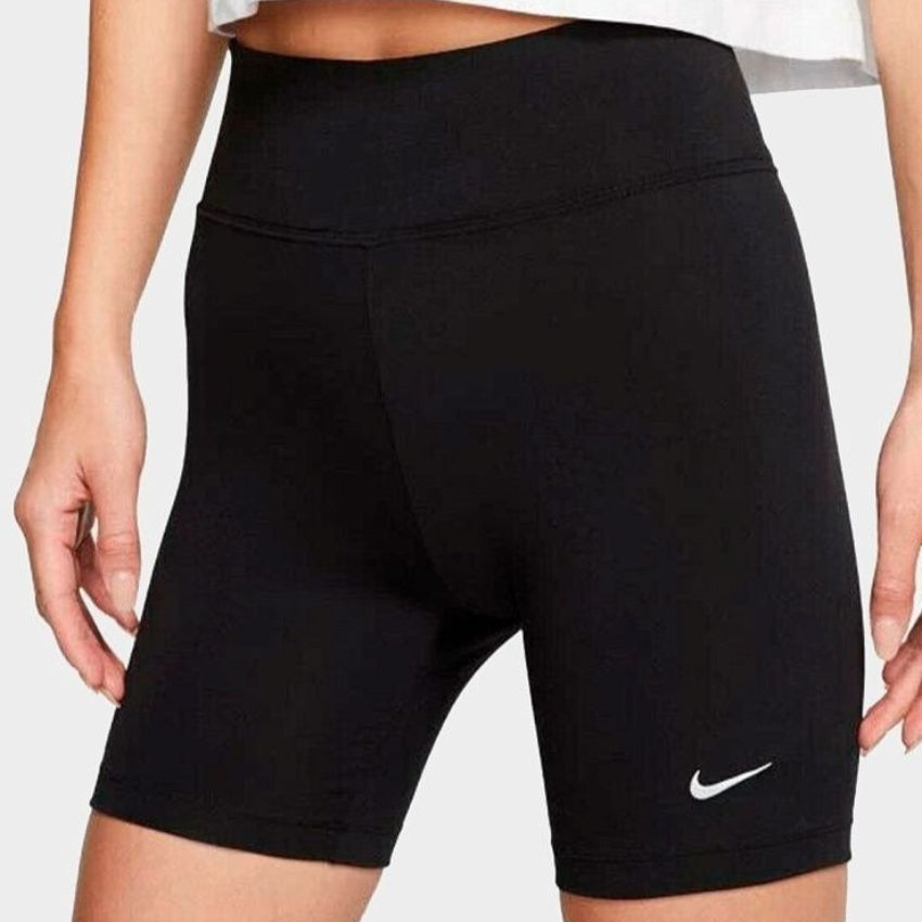 Nike Essential Bike Short "Fekete" Női Rövidnadrág