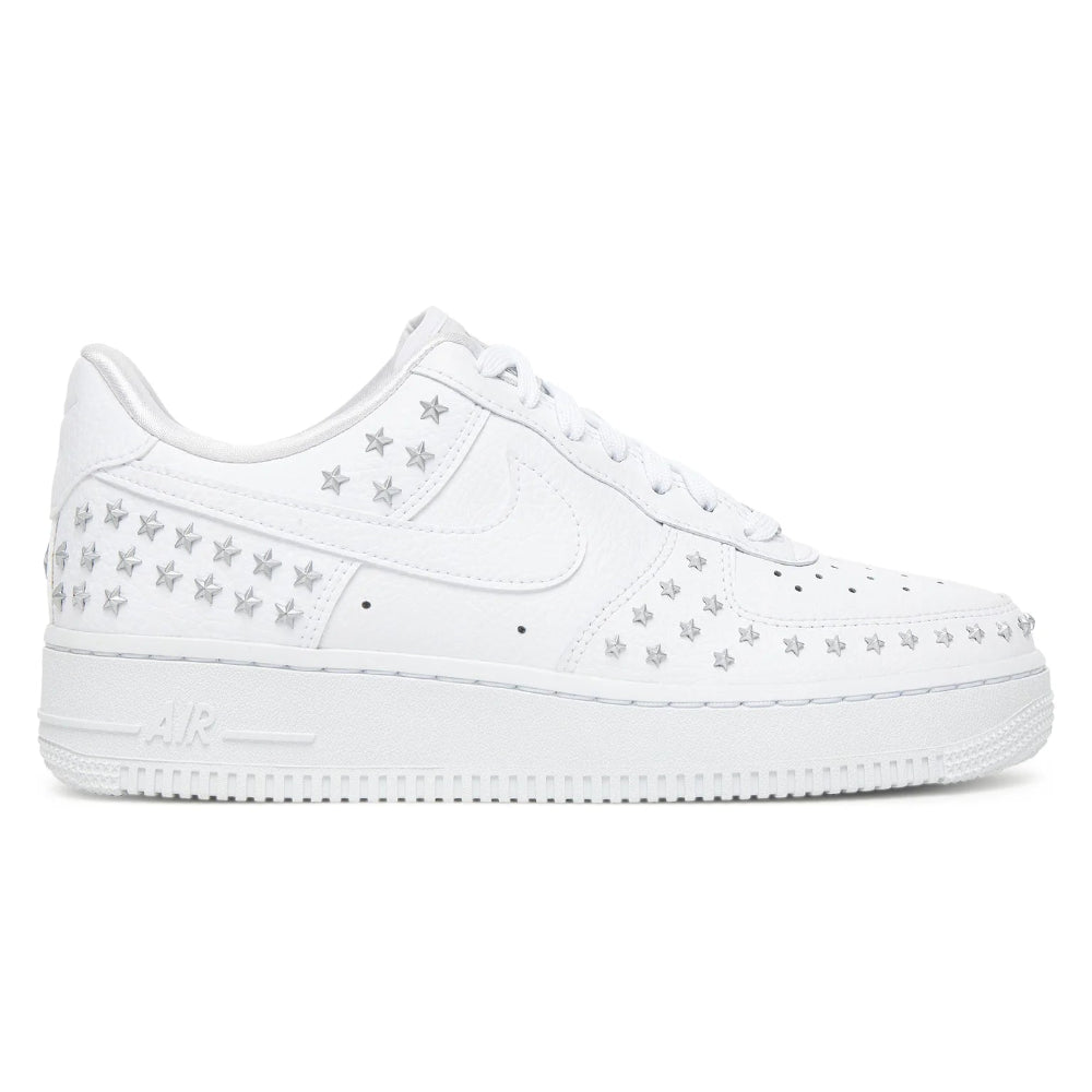 Nike WMNS Air Force 1 07 XX "Star" Női cipő