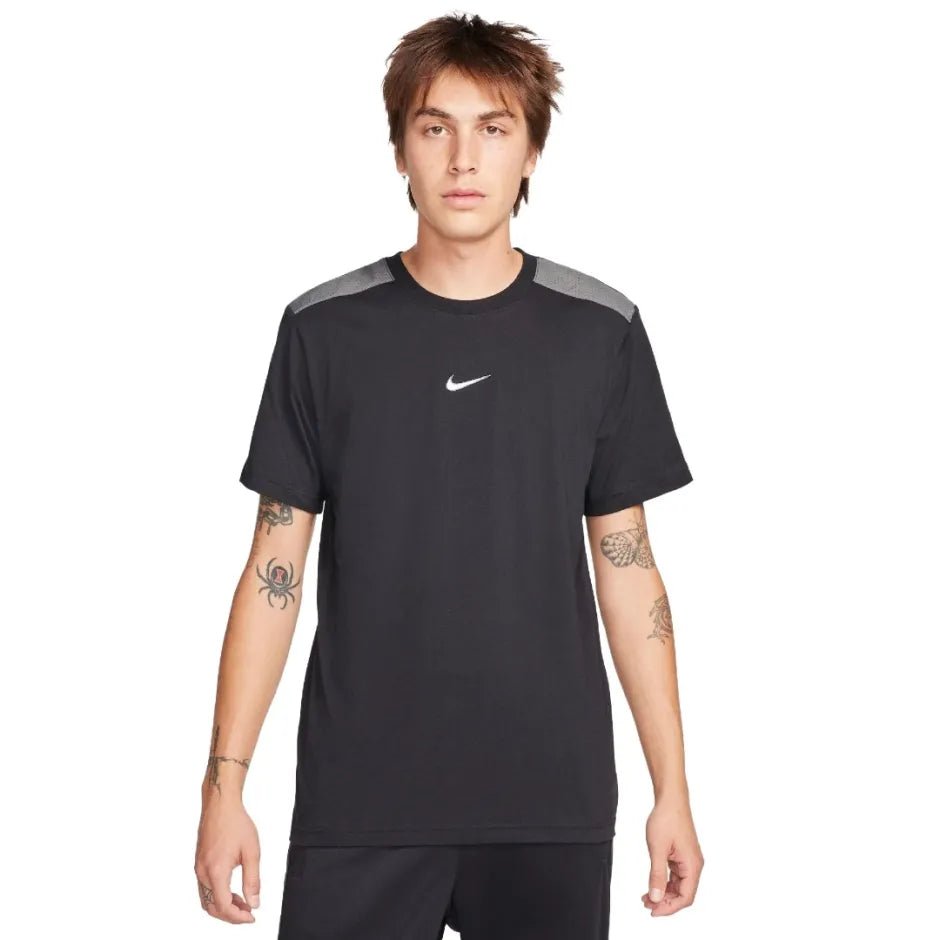 NIKE M NSW SP GRAPHIC Férfi Póló - Golyó Sport
