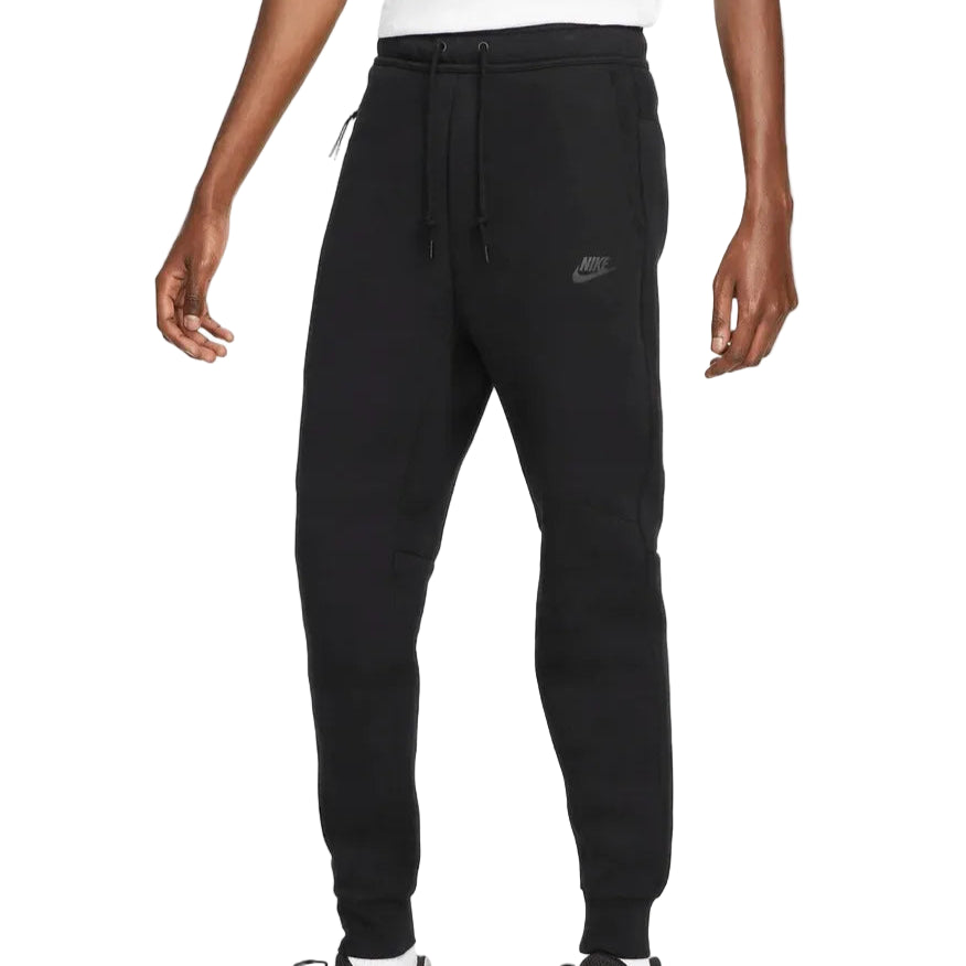 Nike Sportswear Tech Essentials "Fekete" Férfi Melegítőnadrág