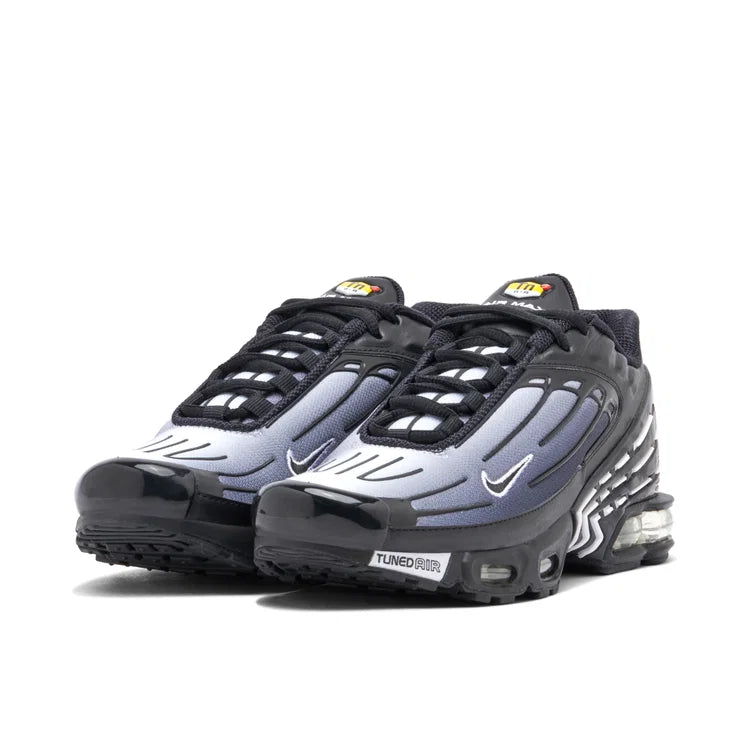 Nike Air Max Plus III "Fekete/Fehér" Férfi utcai cipő