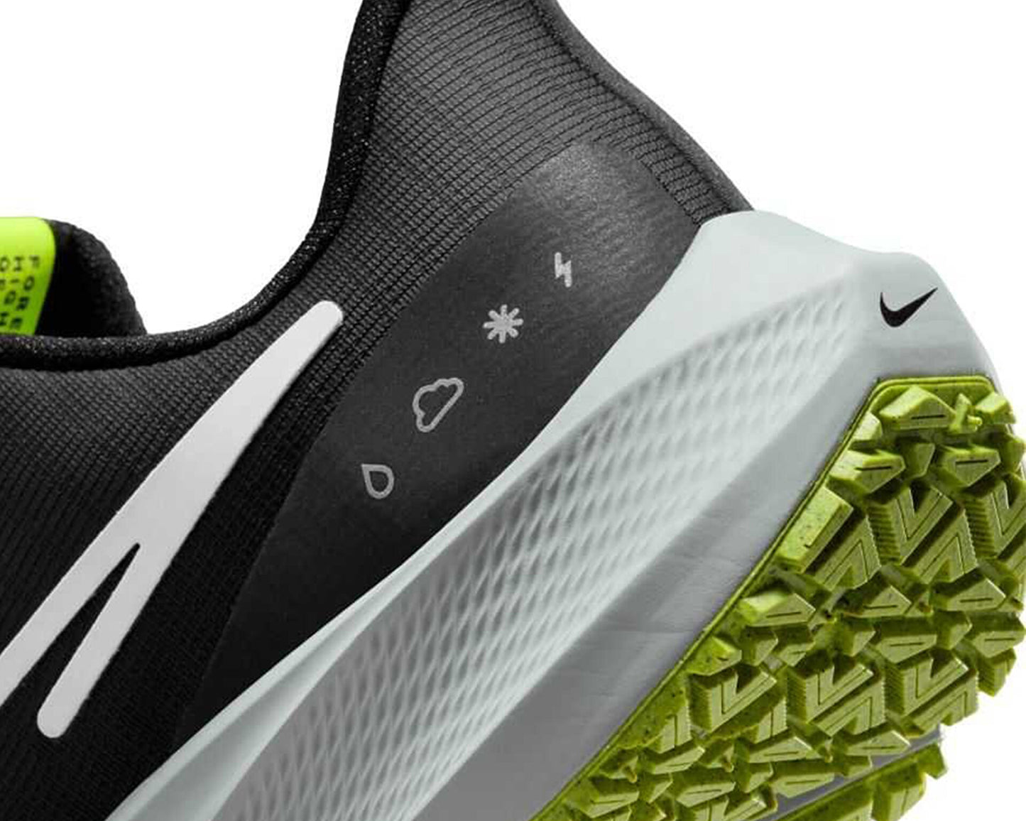 Nike Air Zoom Pegasus 39 Shield 'Black Dark Smoke Grey'