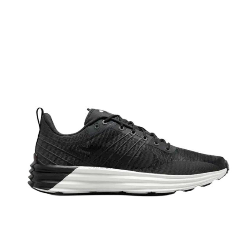 Nike Lunar Roam "Fekete/Fehér" Férfi Cipő