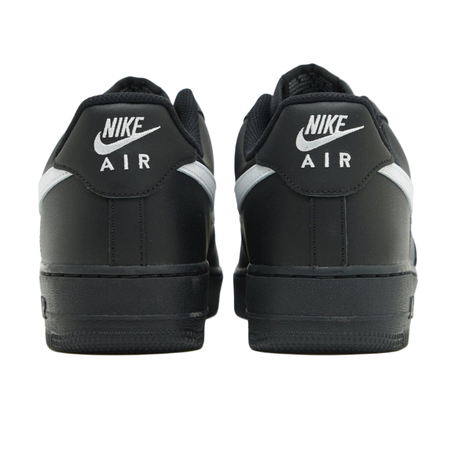 Nike Air Force 1 Low '07 "Fekete/Fehér" Utcai cipő