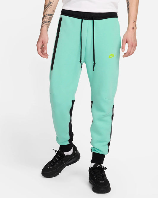 Nike Sportswear Tech Fleece Férfi Nadrág