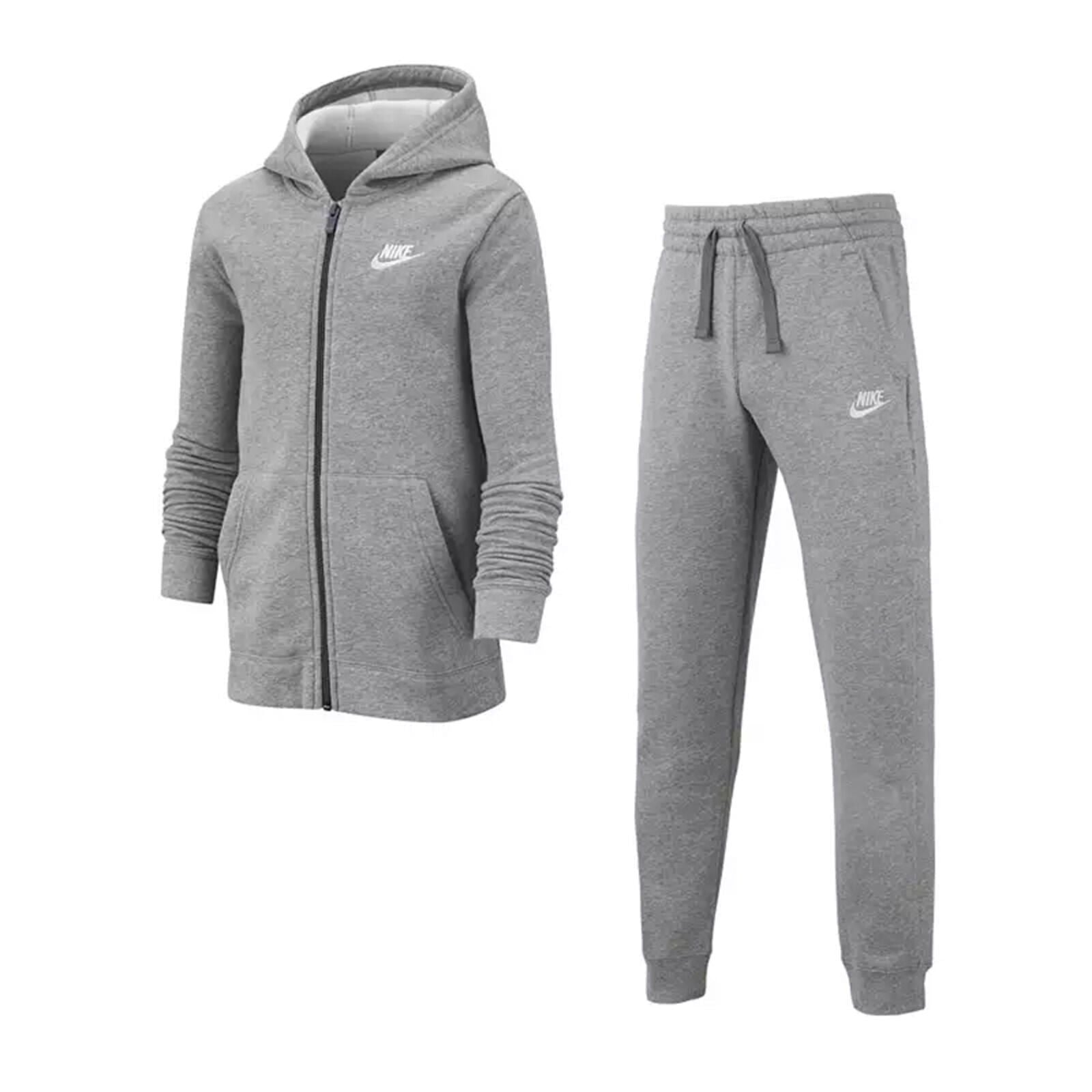 NIKE SPORTSWEAR SZÜRKE GYEREK MELEGÍTŐ SZETT - Golyó SportIMAGE SIZE