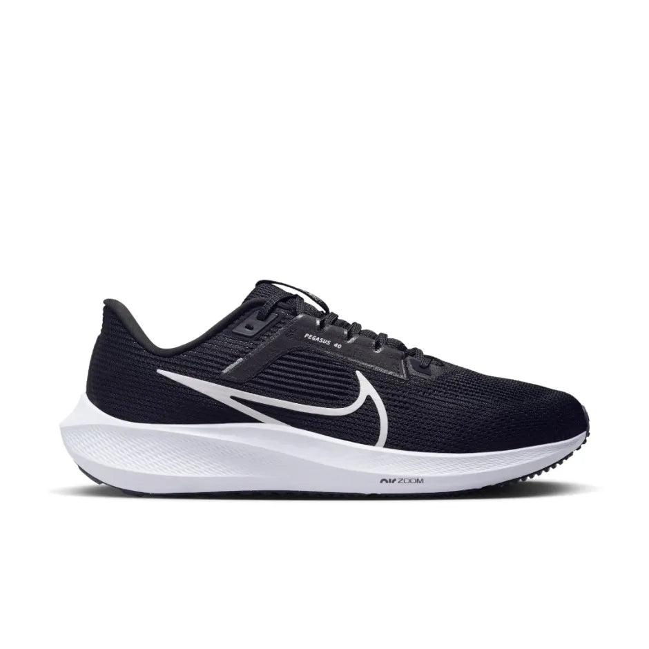 NIKE AIR ZOOM PEGASUS 40 "Fekete/Fehér" Férfi Futócipő