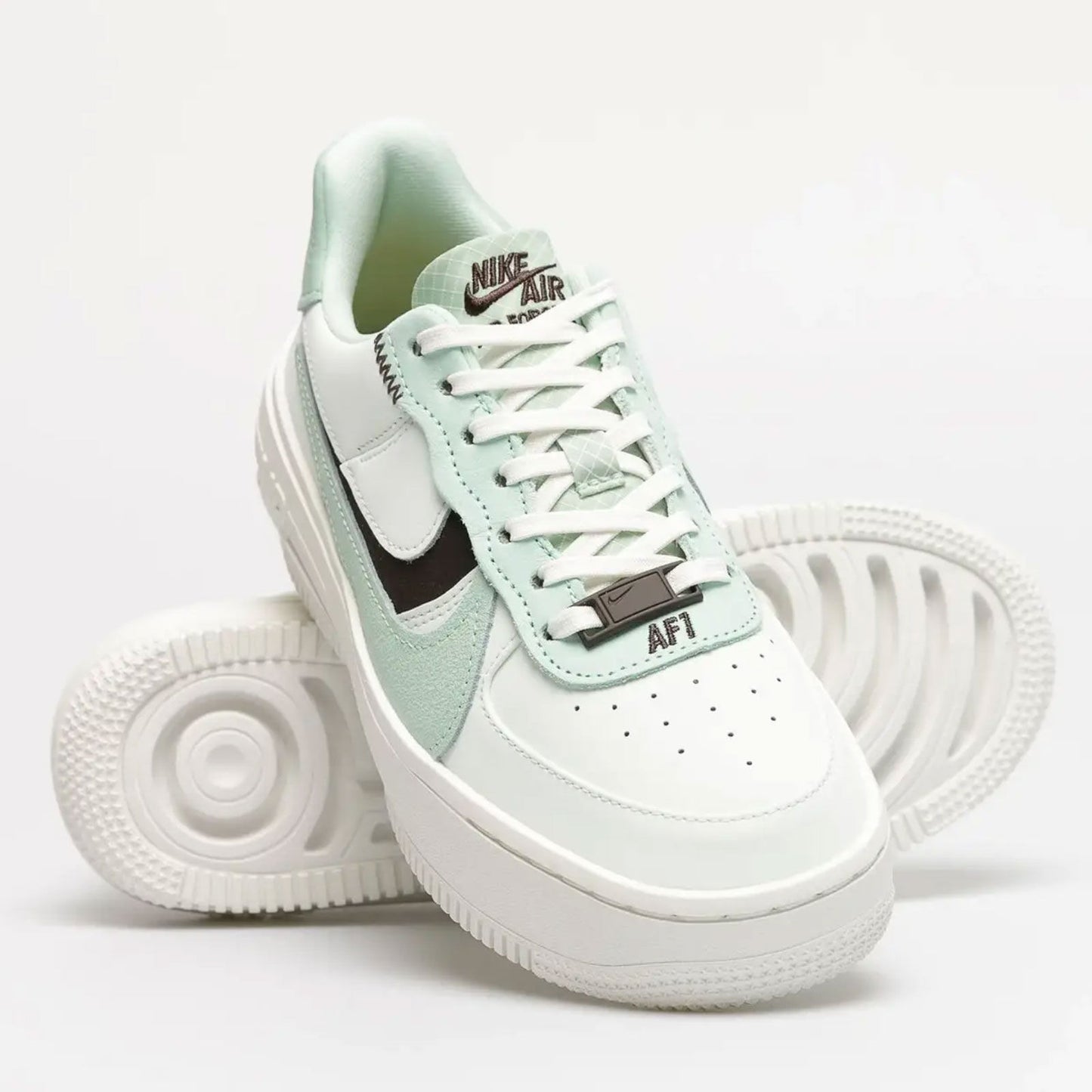 Nike Air Force 1 PLT.AF.ORM menta női utcai cipő