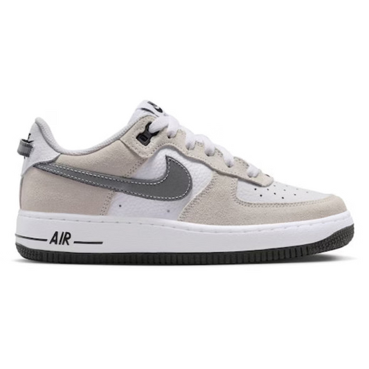 Nike Air Force 1 LV8