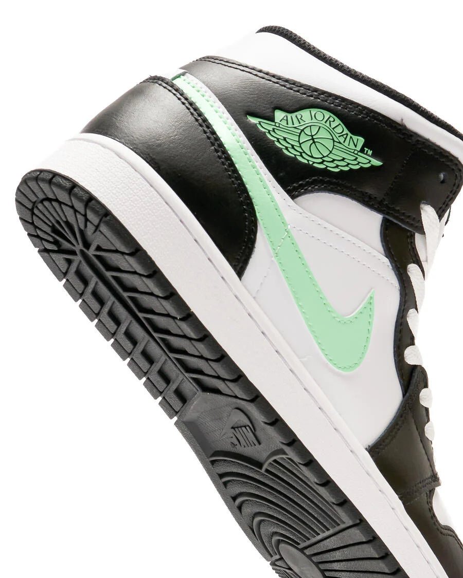 Jordan 1 Mid "Green Glow" Férfi cipő - Golyó Sport
