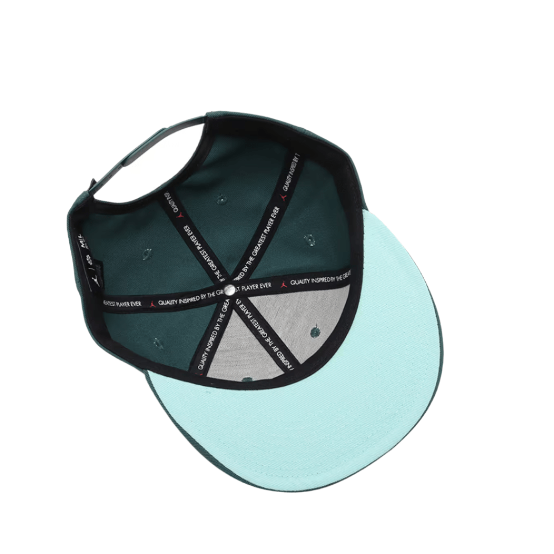 Jordan PRO Cap Jump "ZÖLD/VILÁGOS HARMAT/FEHÉR" Állítható Sapka - Golyó Sport