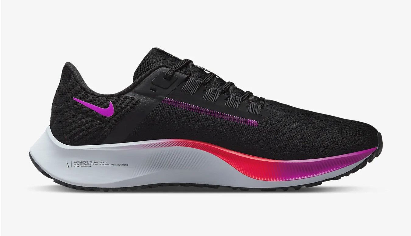 NIKE AIR ZOOM PEGASUS 38 FEKETE FÉRFI FUTÓCIPŐ - Golyó Sport