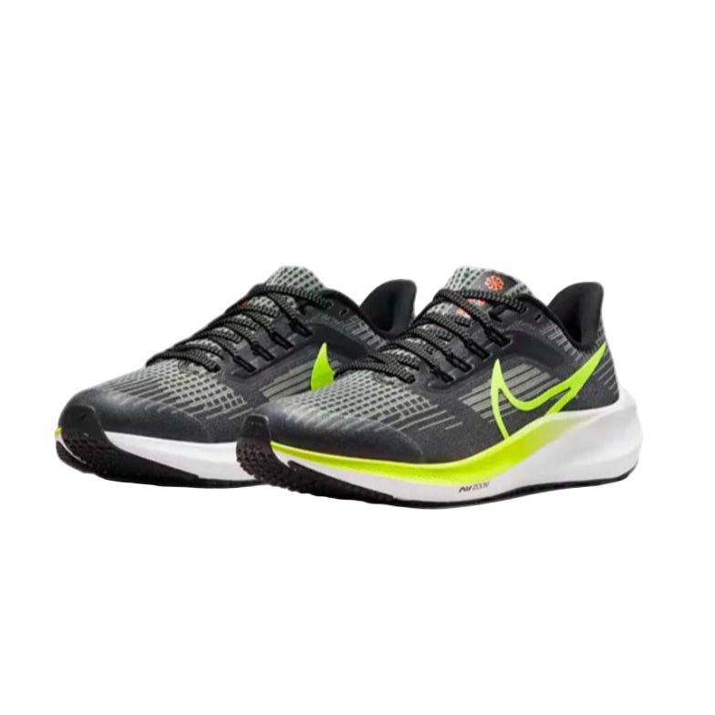 Nike Air Zoom Pegasus 39 GS 'Black Barely Volt' - Golyó Sport