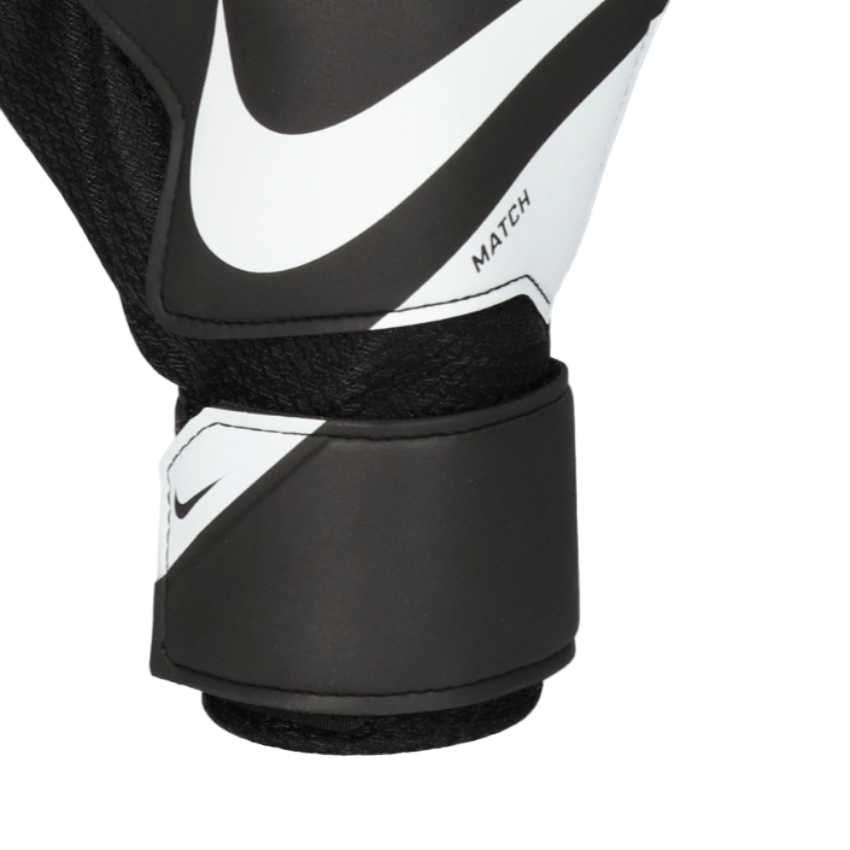 Nike GK Match "Fekete" Felnőtt Kapuskesztyű - Golyó Sport