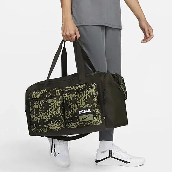NIKE NK UTILITY AIR POWER UTAZÓ TÁSKA M - Golyó Sport