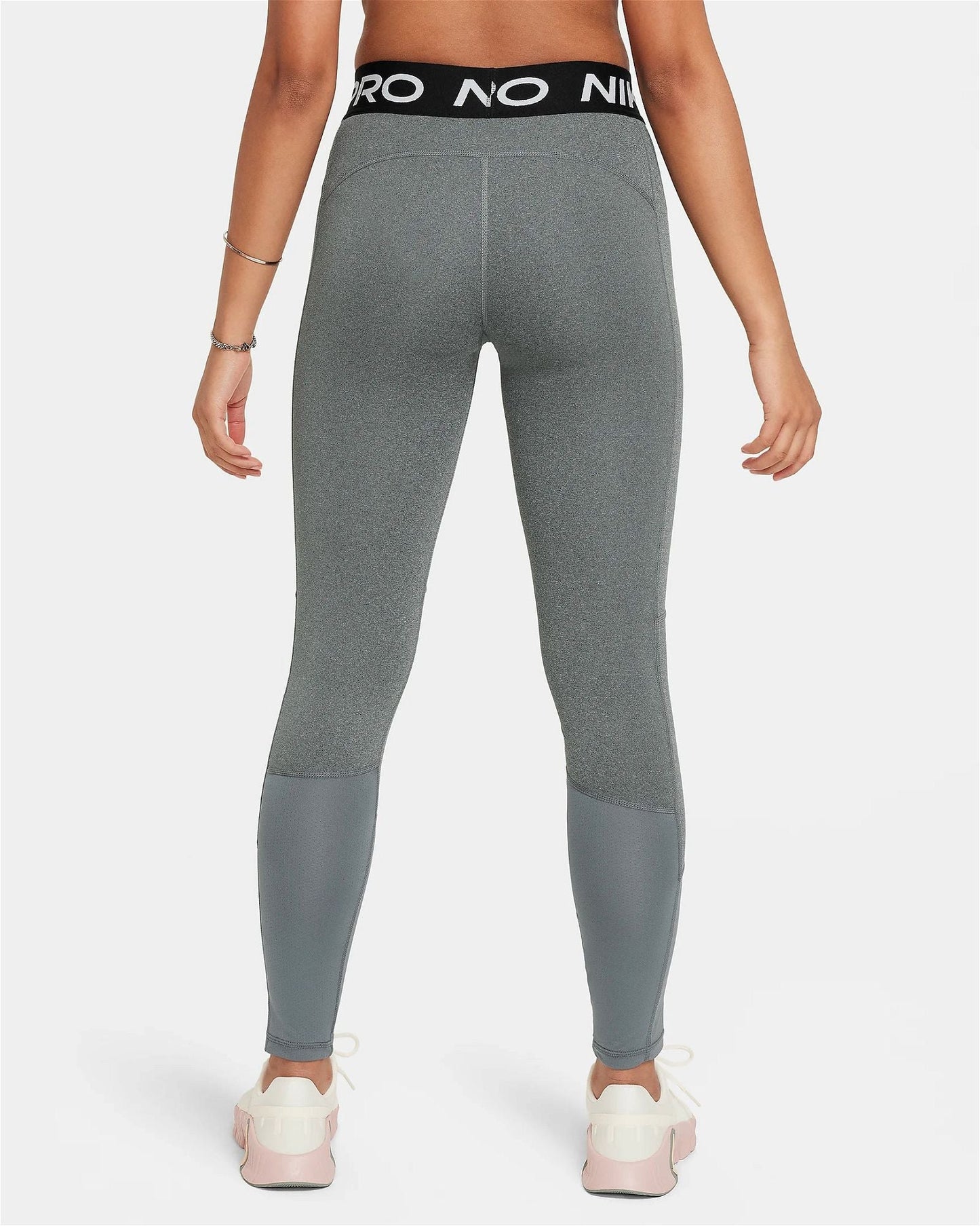 NIKE PRO DRI - FIT NŐI szürke LEGGINGS - Golyó Sport