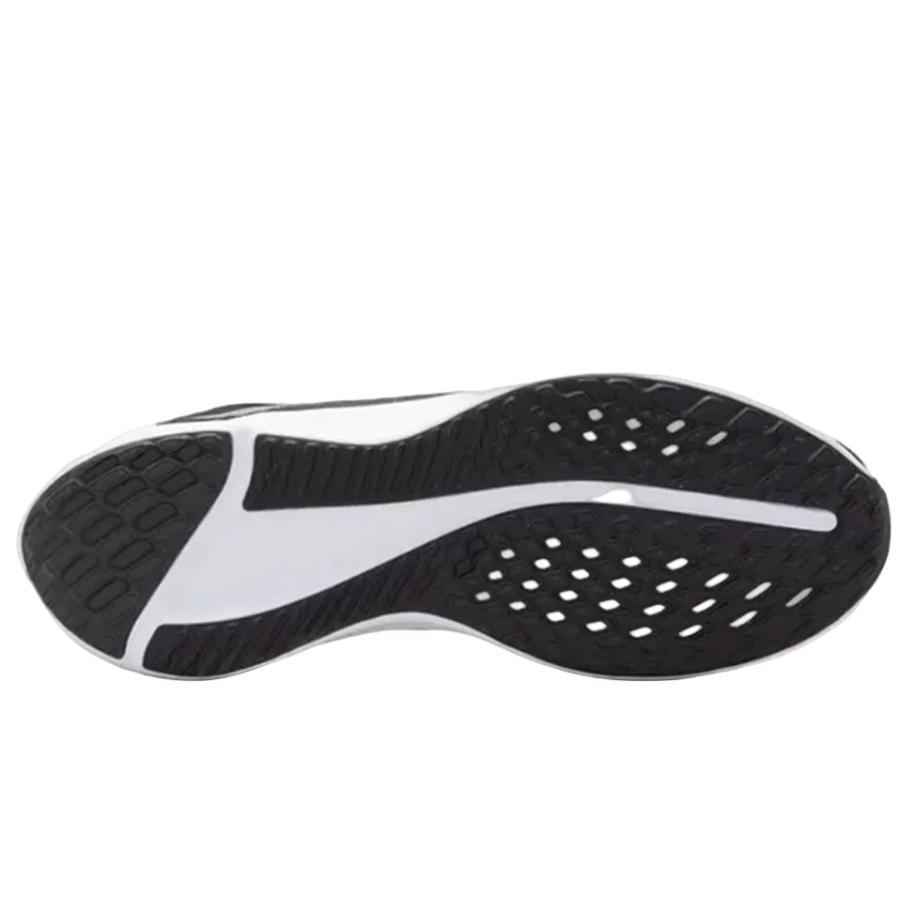 Nike Quest 5 "Fekete/Fehér" Férfi Futócipő