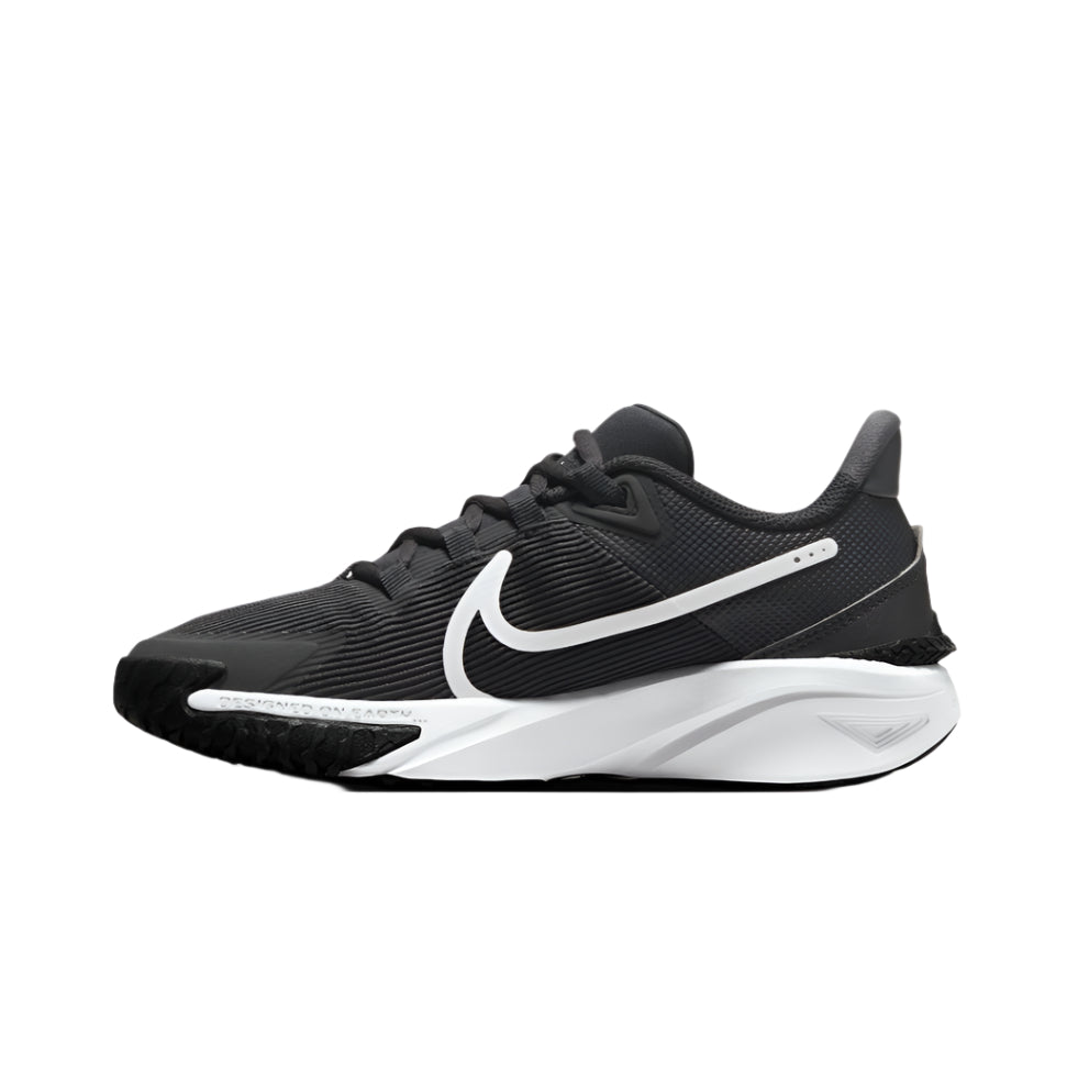 Nike Star Runner 4 "Fekete" Futócipő - Golyó Sport
