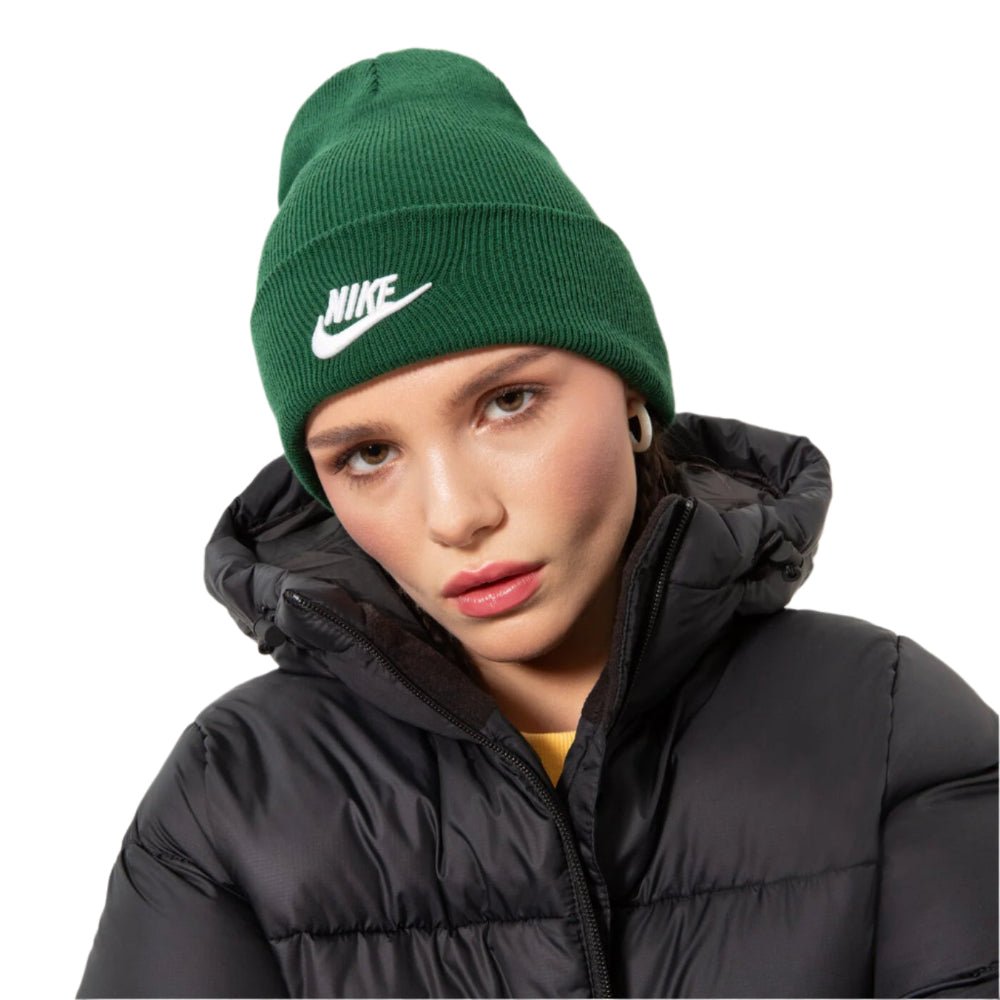 NIKE U NSW BEANIE UTILITY FUTURA "Zöld" Kötött Téli Sapka - Golyó Sport